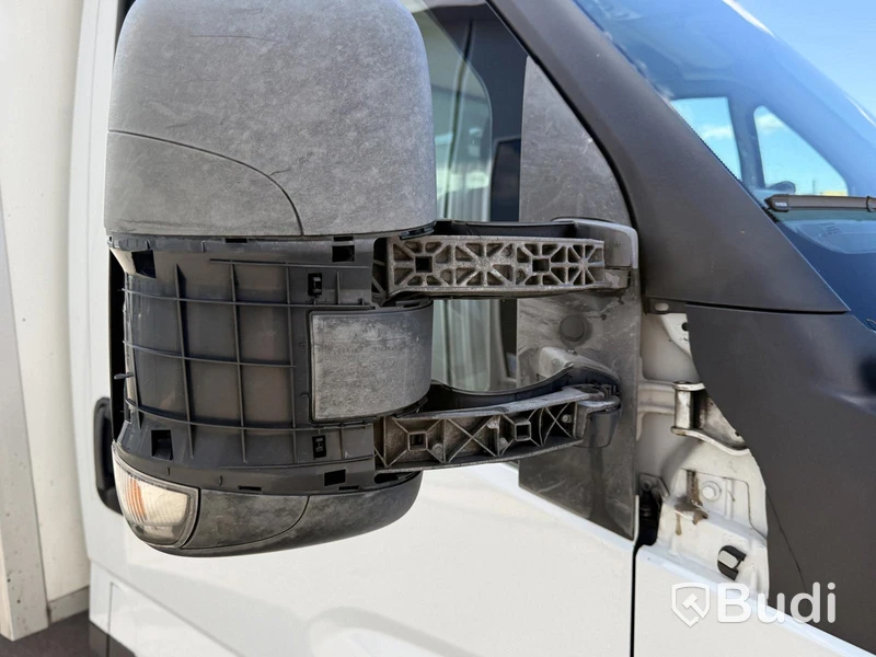 Iveco Daily 35-170 3.0 (170hk) volymskåp med bakgavellyft -2016