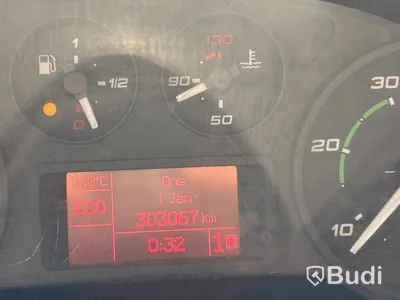 Iveco Daily 35-170 3.0 (170hk) volymskåp med bakgavellyft -2016