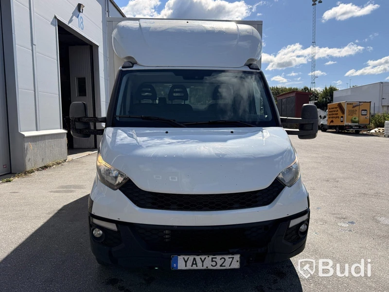 Iveco Daily 35-170 3.0 (170hk) volymskåp med bakgavellyft -2016