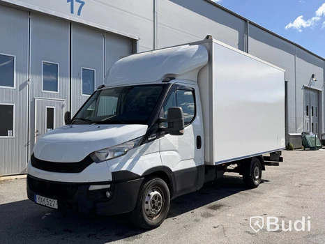 Iveco Daily 35-170 3.0 (170hk) volymskåp med bakgavellyft -2016