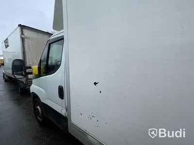 Lättlastbil Iveco Daily 2016 | 126hk | Reservdelsbil | Motorras