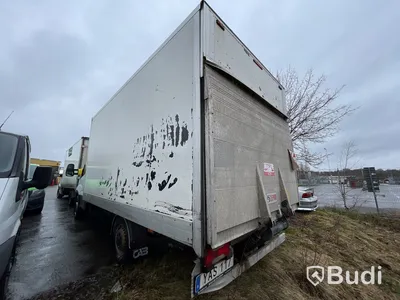 Lättlastbil Iveco Daily 2016 | 126hk | Reservdelsbil | Motorras