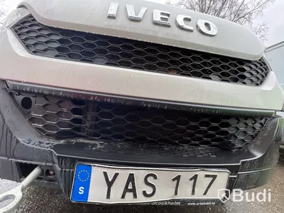 Lättlastbil Iveco Daily 2016 | 126hk | Reservdelsbil | Motorras