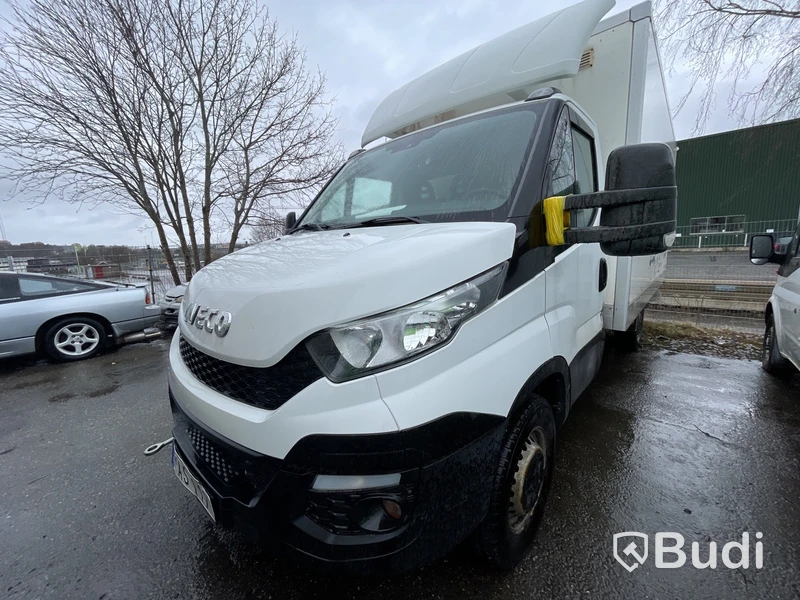 Lättlastbil Iveco Daily 2016 | 126hk | Reservdelsbil | Motorras