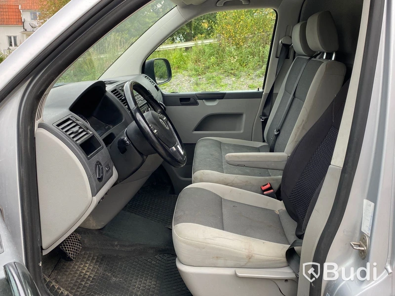 Volkswagen Transporter T5 2.0 TDI -2015 | Automat