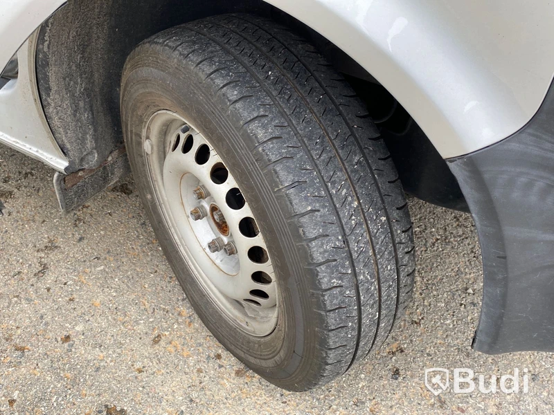 Volkswagen Transporter T5 2.0 TDI -2015 | Automat