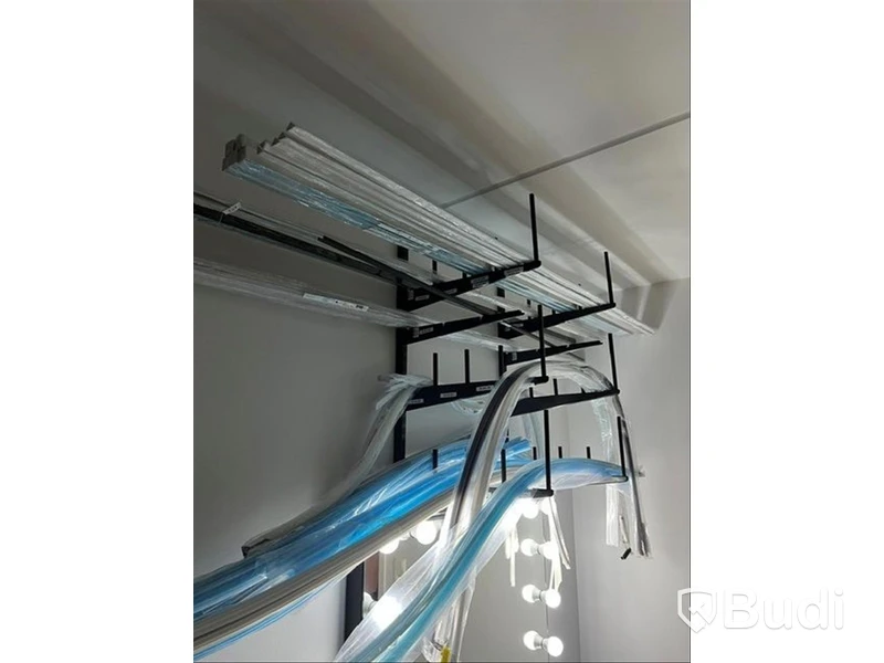 (NEW) Lot of LED products, etc. (large lot)