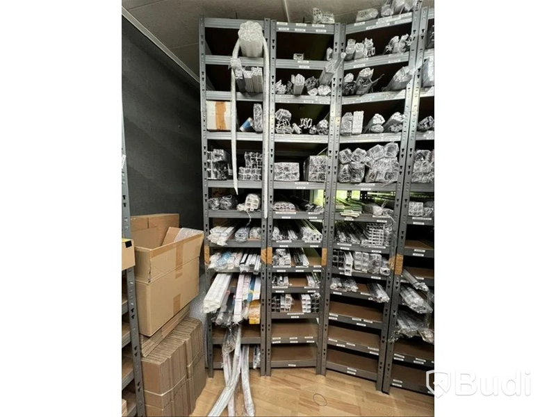 (NEW) Lot of LED products, etc. (large lot)