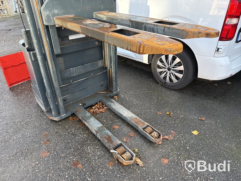 Ledstaplare PS 16W, 1600 kg -2015 (rep-objekt)