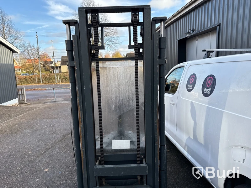 Ledstaplare PS 16W, 1600 kg -2015 (rep-objekt)