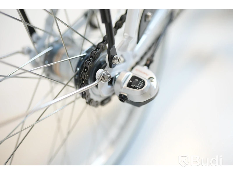 Cykel Svalan, City3, hjul 20 tum, ram 10 tum, vit/blå