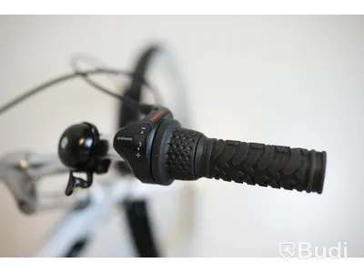 Cykel Svalan, City3, hjul 24 tum, ram 14 tum, vit/svart