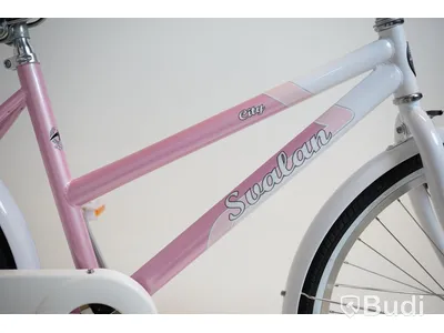 Cykel Svalan, City, hjul 24 tum, ram 14 tum, vit/ljus rosa