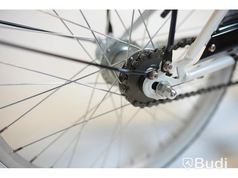 Cykel Svalan, City3, hjul 20 tum, ram 10 tum, vit/silver