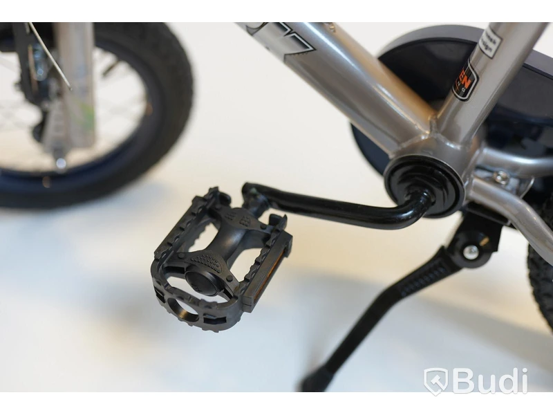 Cykel Shark, BMX, hjul 12 tum, ram 6 tum, silver