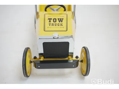 (NEW) Sleipner Pedal Car, Tow Truck 1938, Yellow.