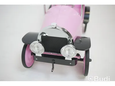 (NEW) Nordic Bike Pedal Car, Classic Car 1935, Pink.