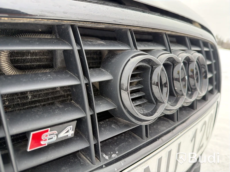 AUDI S4 AVANT QUATTRO -2005 | BENSIN