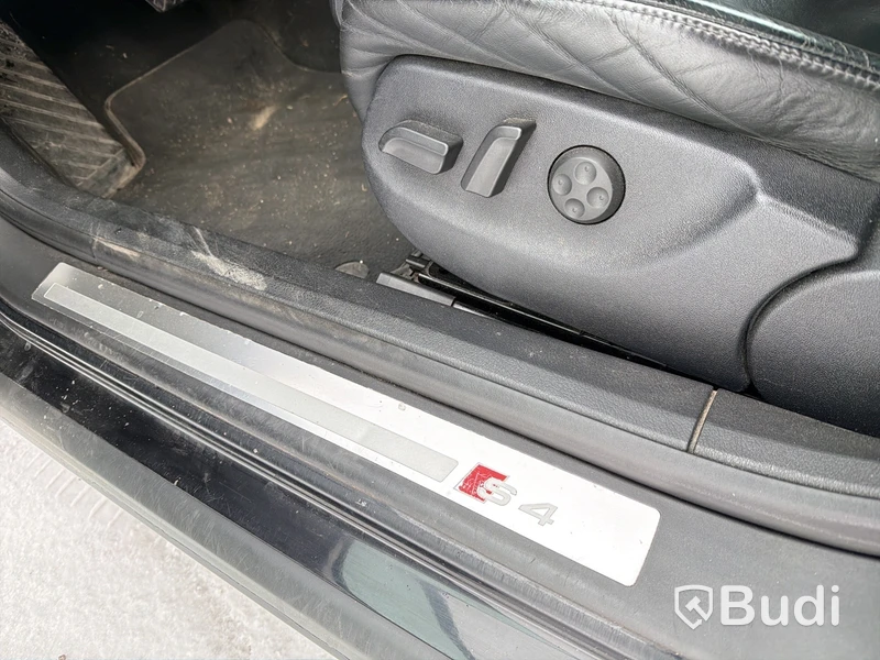 AUDI S4 AVANT QUATTRO -2005 | BENSIN