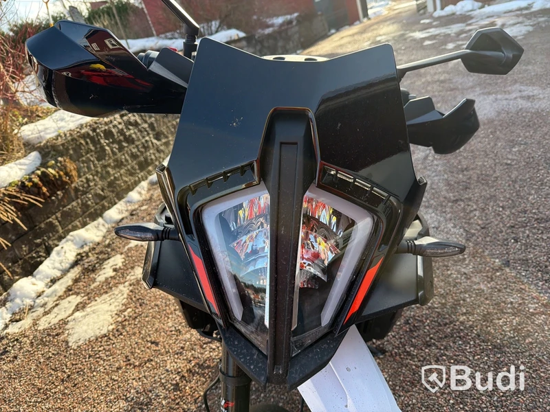 Motorcykel KTM 890 SMT -2023