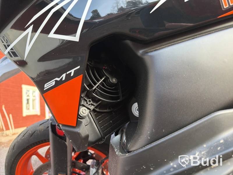 Motorcykel KTM 890 SMT -2023