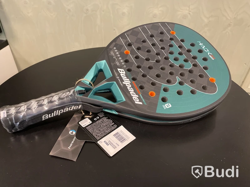 Padelracket Bullpadel Hack 04 Hybrid, 2025, ord. pris 2595 kr