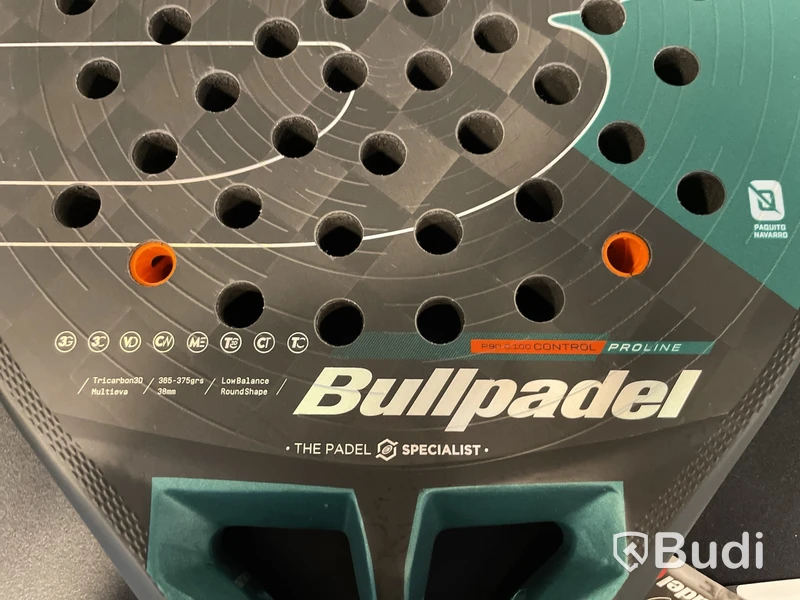 Padelracket Bullpadel Hack 04 Hybrid, 2025, ord. pris 2595 kr