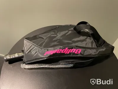 Padelracket Bullpadel - Vertex junior, 2022, ord. pris 495 kr