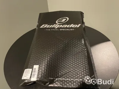 Padelracket Bullpadel Neuron Chingotto, 2025, ord. pris 2795 kr