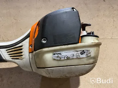 2 st Stihl, röjsåg och häcksax, Startar ej