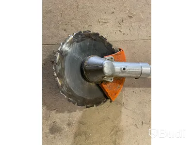 2 st Stihl, röjsåg och häcksax, Startar ej