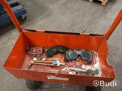 Svetsvagn, acetylengasregulatorer, syrgasregulatorer, orange