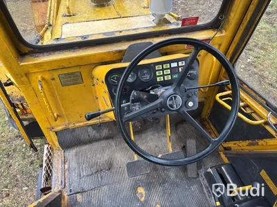 Traktorgrävare Volvo BM 616 B