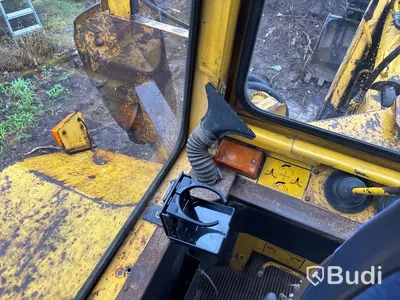 Traktorgrävare Volvo BM 616 B