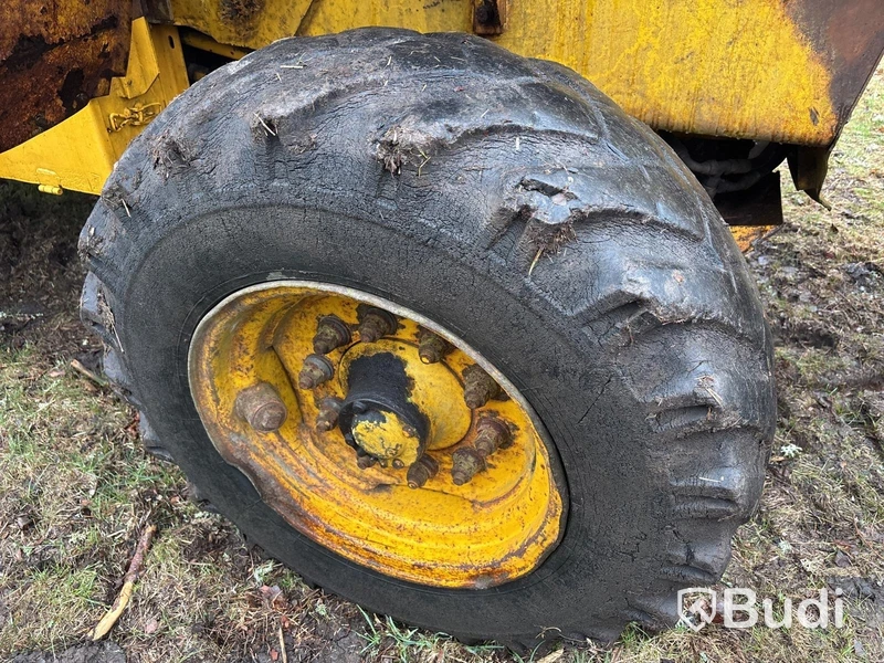 Traktorgrävare Volvo BM 616 B