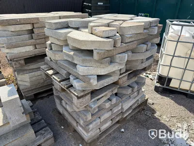 Lot of stone and garden paving slabs