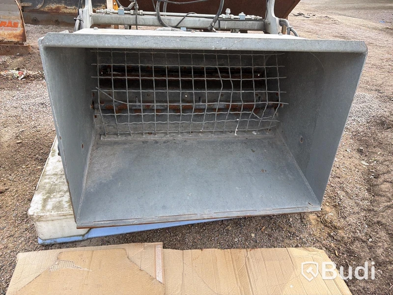Siringe SP 300 Sand Spreader - 2020