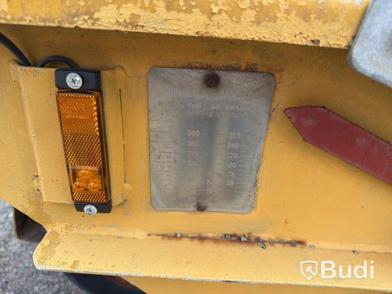 Truck-mounted sand spreader, Friggeråkers Verstäder