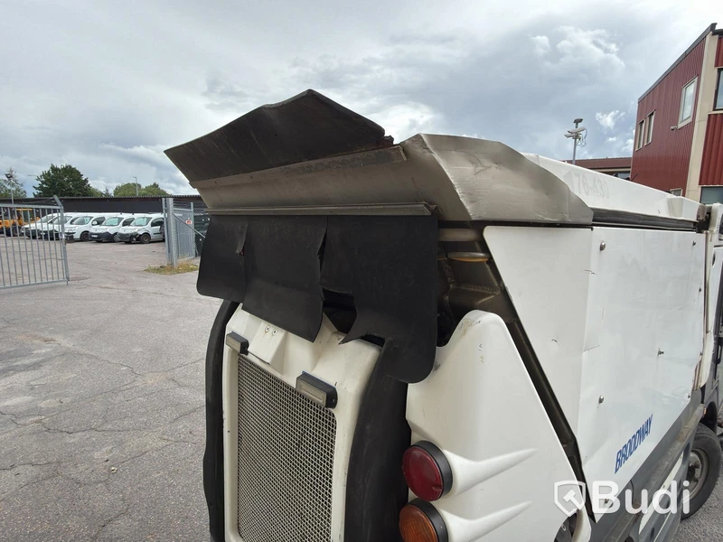 Schmidt Compact 200 Sweeper - 2009