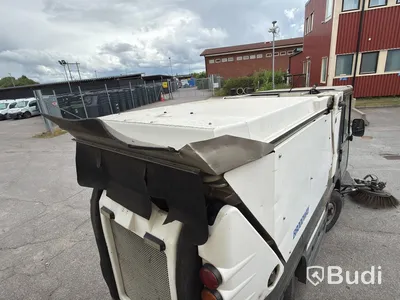 Schmidt Compact 200 Sweeper - 2009