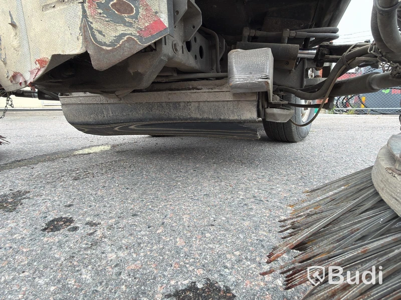 Schmidt Compact 200 Sweeper - 2009