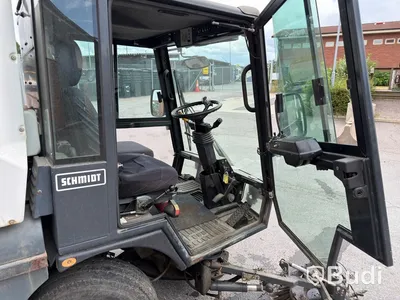 Schmidt Compact 200 Sweeper - 2009