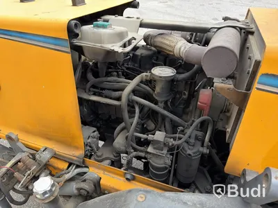 Wille 455B implement carrier, 2006, with sweeper roller