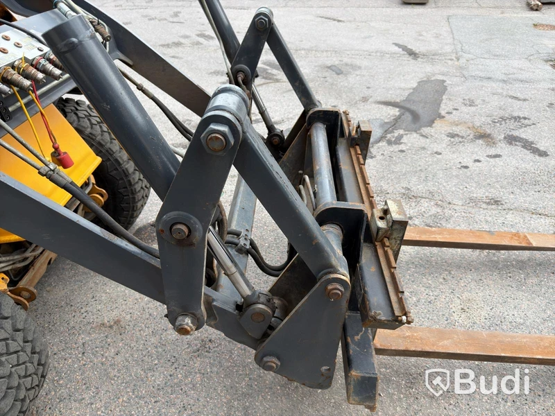 Wille 355B tool carrier - 2007, with forks
