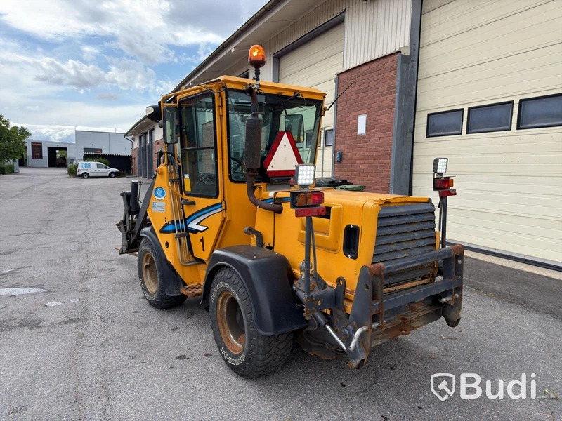 Wille 355B tool carrier - 2007, with forks