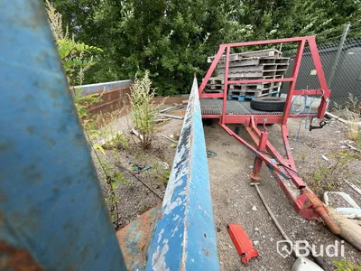 Hooklift body