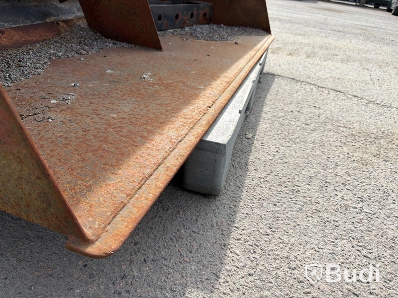 Sand spreader (for repair)