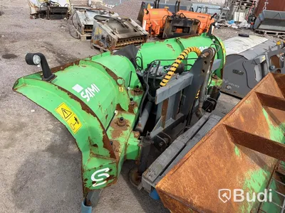 V-plough & Sami Sand Spreader