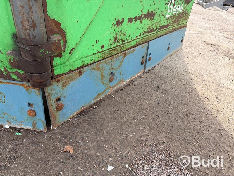 V-plough & Sami Sand Spreader