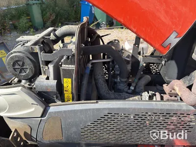 Kubota L5740 med lastare, sandspridare, plog m.m. -2013